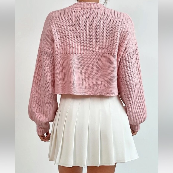 Cute strawberry cropped cardigan - Picture 4 of 6